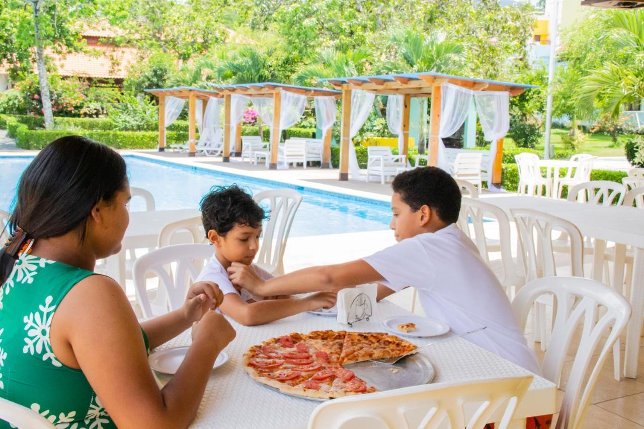 Deluxe Suites Guacamayos - Eco-Lodge & Swimming Pool Bonao Exterior photo
